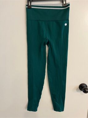 Women’s size small Penn Seamless Leggings
